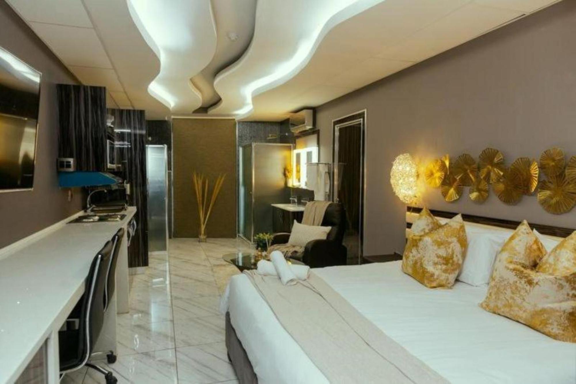 Monte La Vue Hotel Сандтон Екстер'єр фото